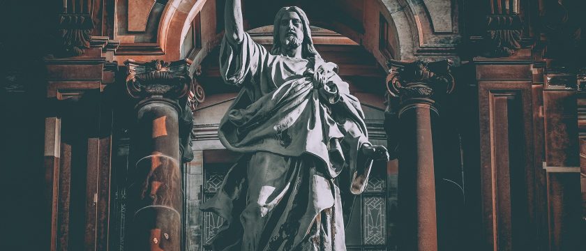 sculpture-3408348_1920