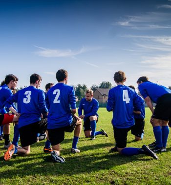 team-807300_1920